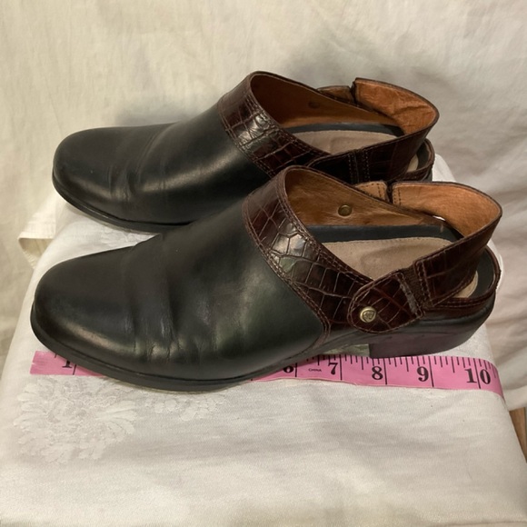 Ariat Leather Clog Style Mules w/Slingback Size 8B - Picture 8 of 11